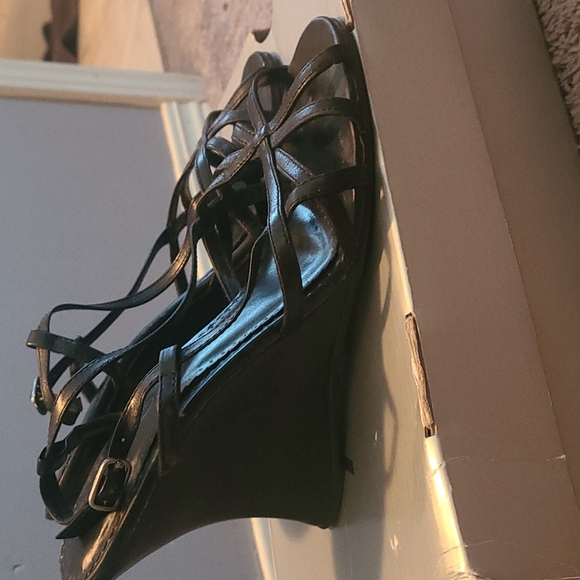 ALDO black wedges - Picture 1 of 2